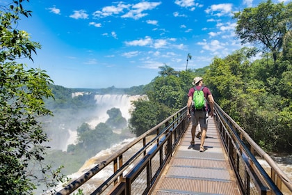 Tour a las Cataratas del Iguazú Brasileño y Represa de Itaipu