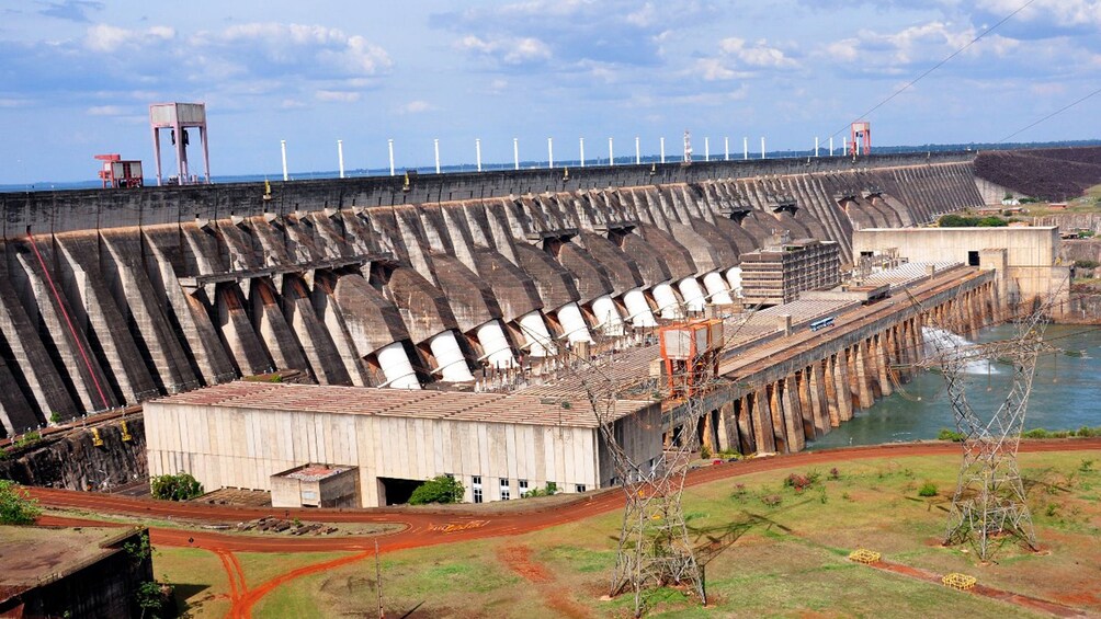 Full Day Tour Of Iguazu Falls And Itaipu Dam