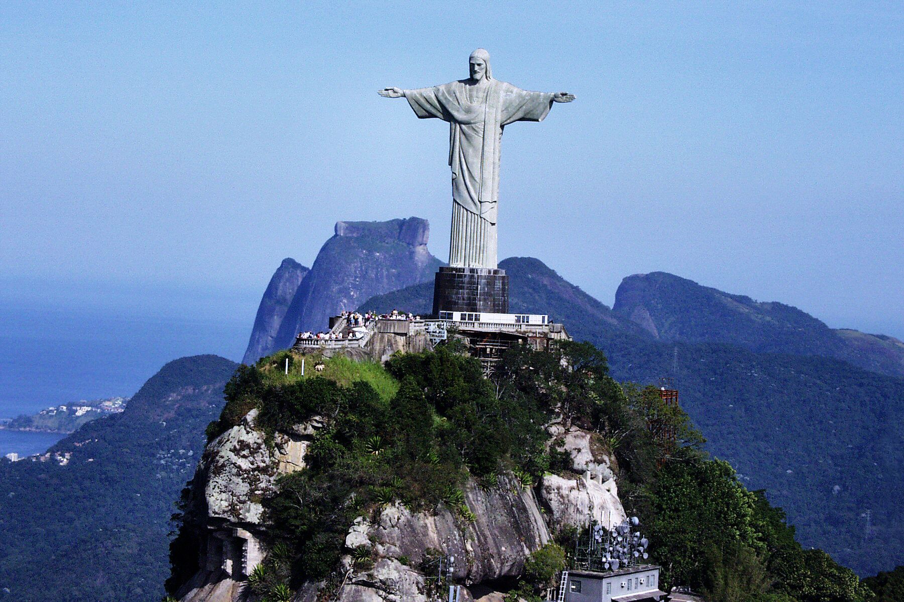 Skip The Line To Christ Redeemer By Train & Maracanã Stadium