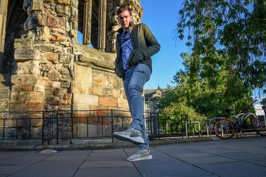 Show item 4 of 6. The Original St Andrews Photo Shoot Tour