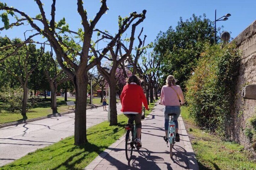 Valencia City Sights Bike Tour