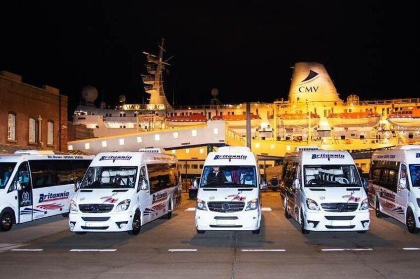 These comfortable Mercedes mini buses are air-conditioned, feature leather reclining seats and panoramic windows