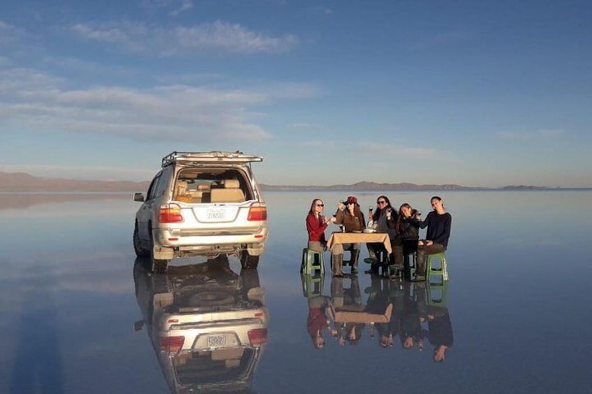 Private Tour to Salar de Uyuni from San Pedro de Atacama, Chile (VIP)