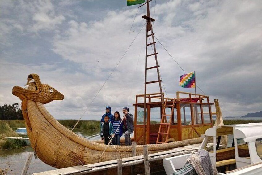 From La Paz:Tiwanacu and Titicaca lake in one day.