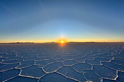 Spectacular Sunset in Uyuni Salt Flats from Uyuni