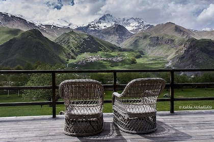 Kazbegi-Ananuri-Gudauri Legendary landscapes, history(Group Tour)