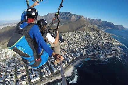 Tandem paragliding i Kapstaden