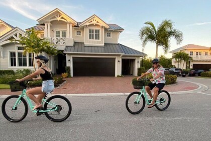 Visite guidée à vélo au centre-ville de Naples en Floride