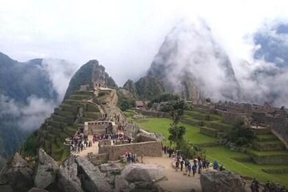 Cusco Sacred Valley and Machupicchu 4 Days