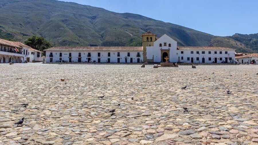 Wonderful tour of Villa de Leyva, Raquira and Zipaquira Salt Cathedral.