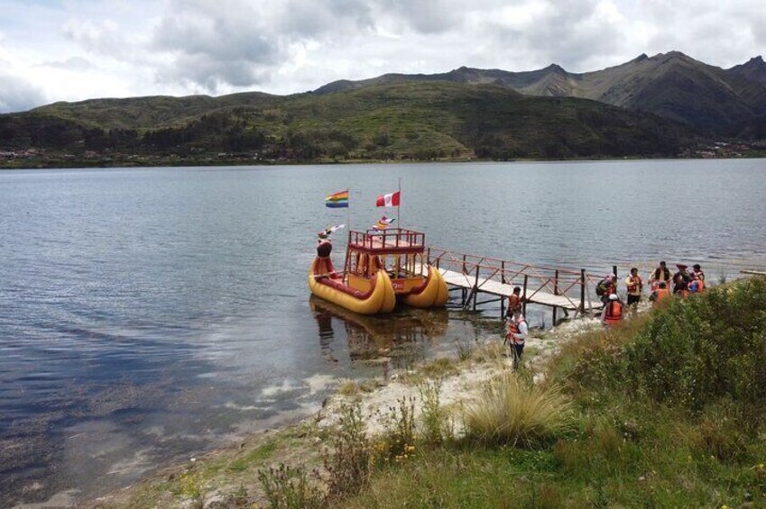Totora Reed Boat Tours Half-Day from Cusco 