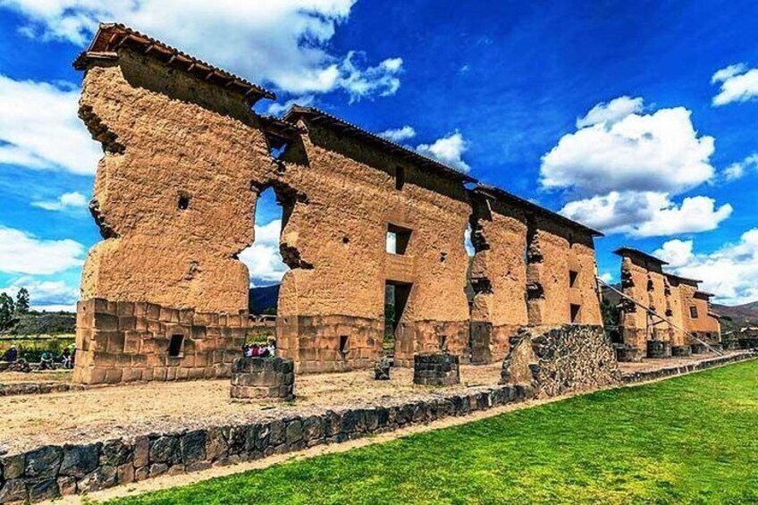Raqchi: Archeological complex where a great temple dedicated was building to the god Wiracocha in the Inca epoch.