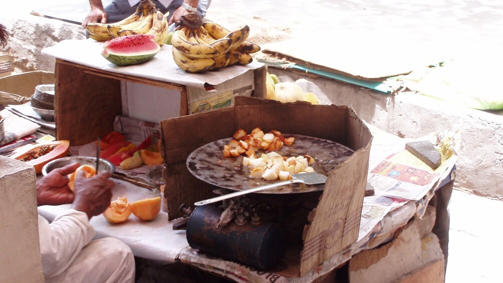 street food being prepared in Delhi