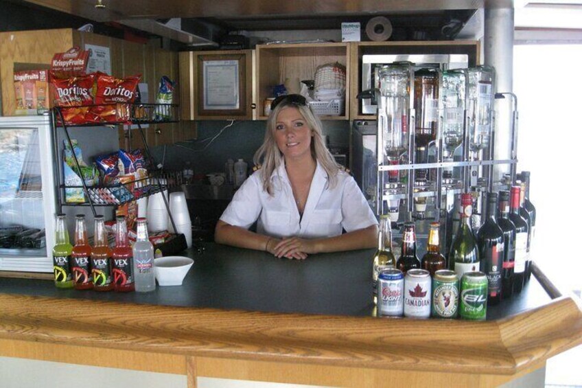 2-Hour 1000 Islands Dinner Cruise