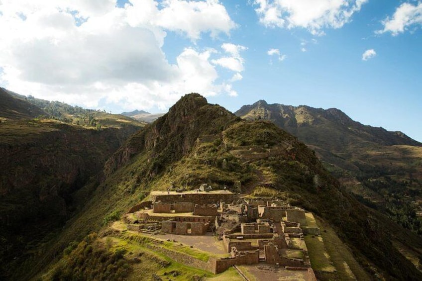 2-Day Sacred Valley of the Incas Tour and Machu Picchu from Cusco