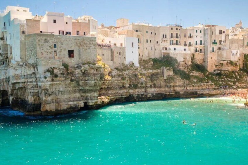 From Bari: Discover Alberobello and Polignano a Mare 