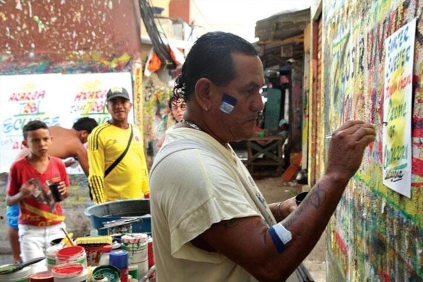 Local postermaker artist: El Runner