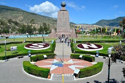 Shared middle of the world monument tour