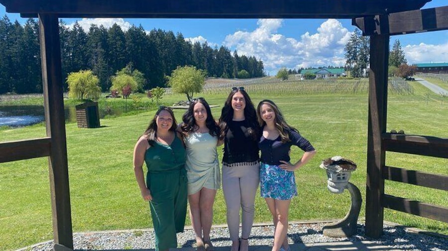 Cowichan Valley Wine Tour