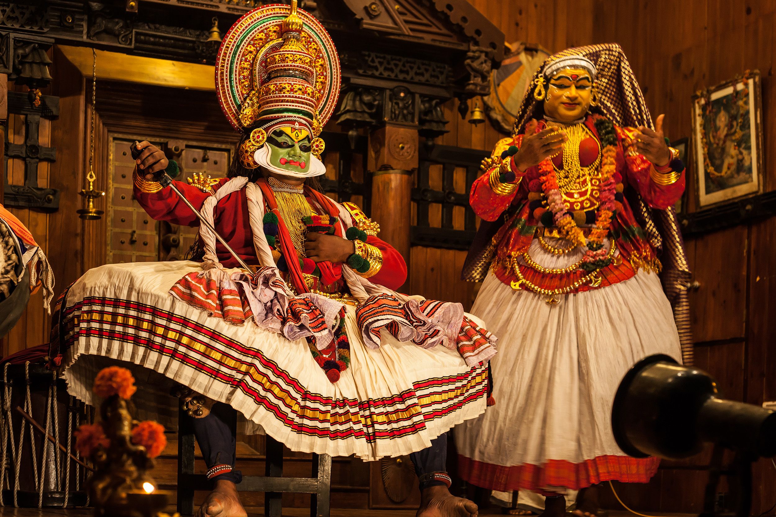 Kathakali Dance Show with Private Transfers