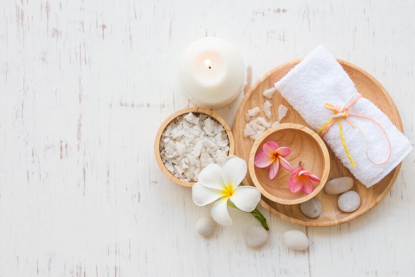 Private Ayurvedic Massage Experience