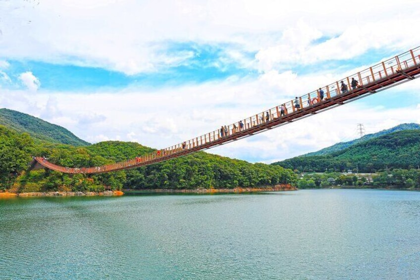 Best DMZ Tour Korea from Seoul (Red Suspension Bridge)