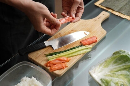 Osaka Cooking Class - Learn to make Ramen, Gyoza or Sushi