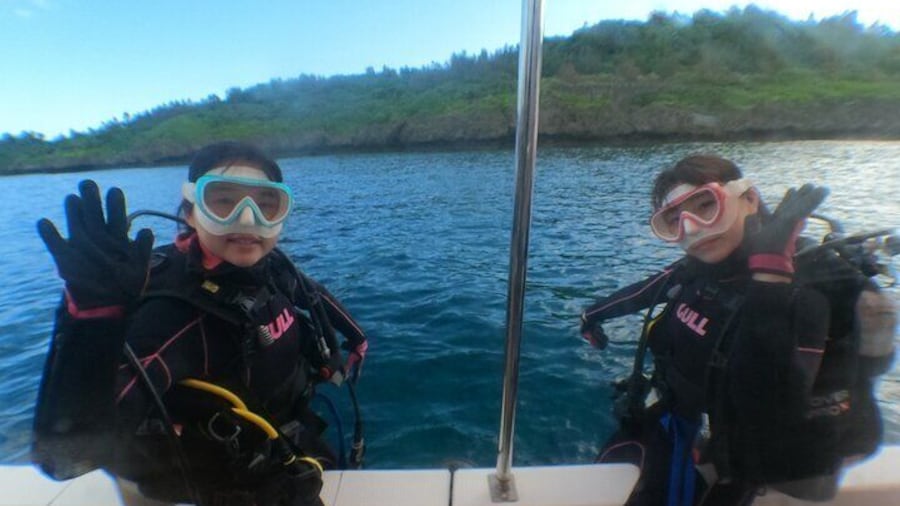 【OKINAWA / Minna Island / Sesoko Island】Trial Boat Dive