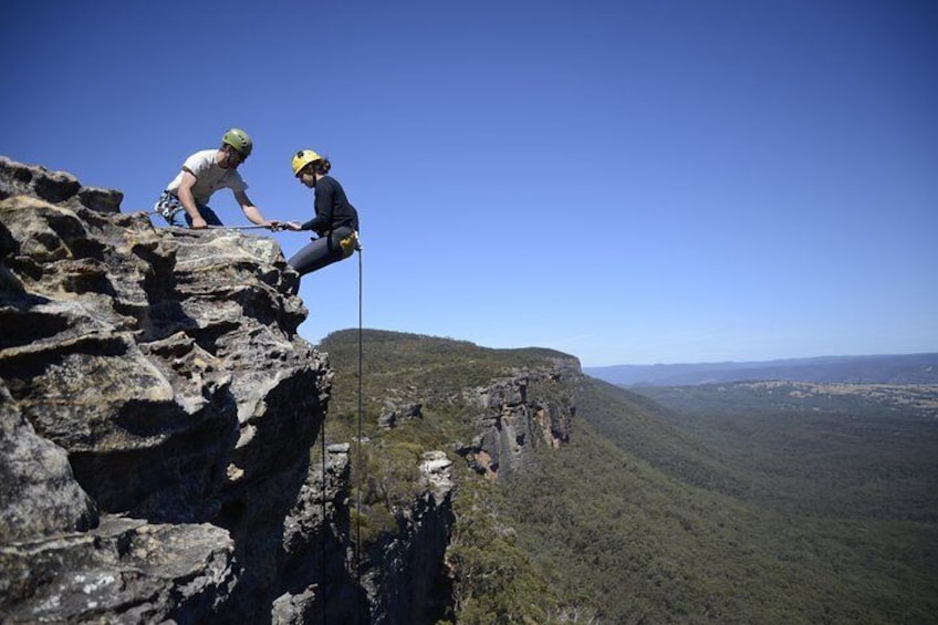 Half-Day Abseiling Adventure in Blue Mountains National Park