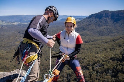 Half-Day Abseiling Adventure in Blue Mountains National Park