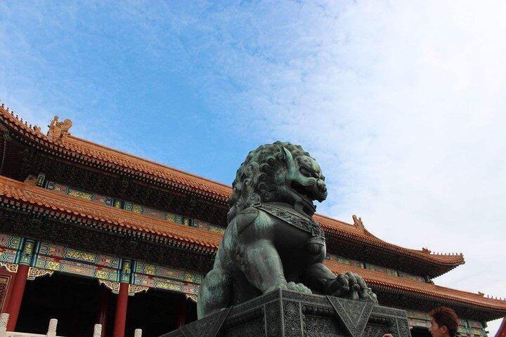 Guide to Exploring Beijing's Forbidden City in a wheelchair