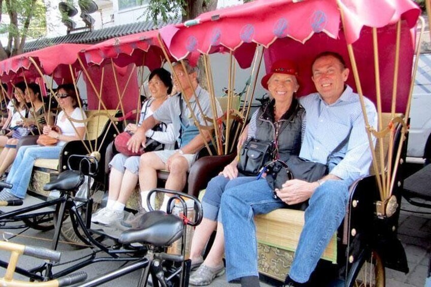 Rickshaw ride during Hutong Tour