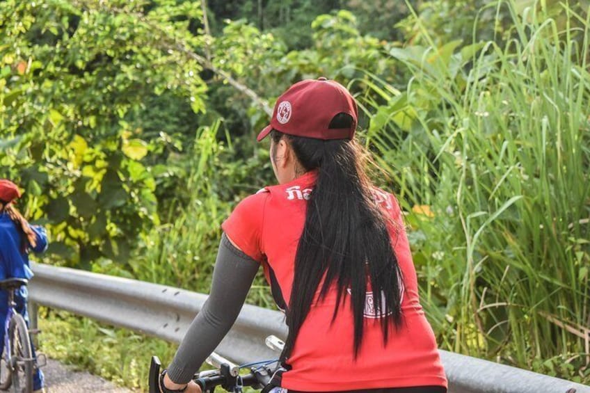 Private Tour: Full-day Cycling The City Streets Vientiane with Buddha Park