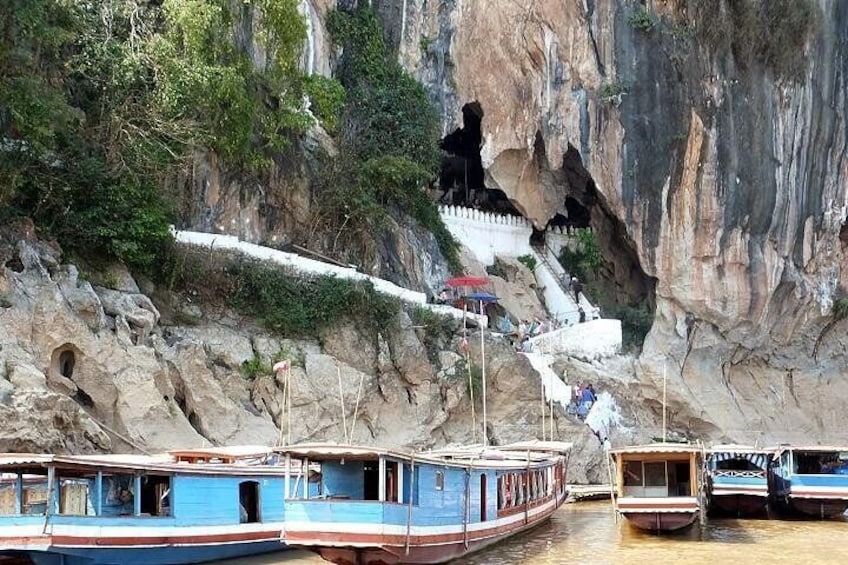 Pak Ou Caves boat landing