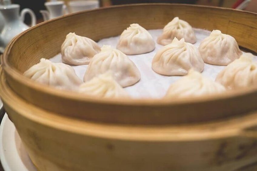 Dine at the world famous Michelin-starred Din Tai Fung restaurant