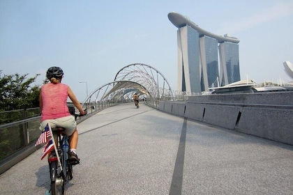 Coney island: Cycle in Singapore like a local! Eat like a local!