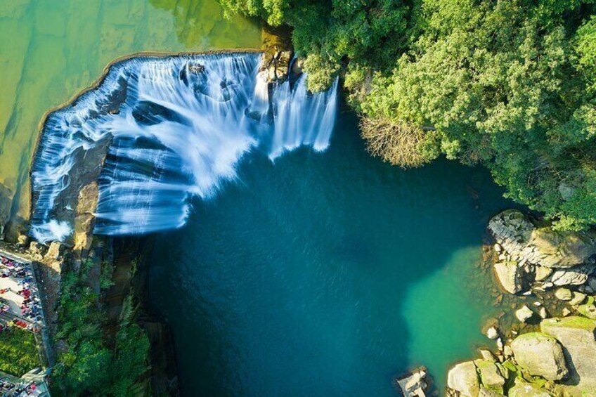 Shifen Waterfall