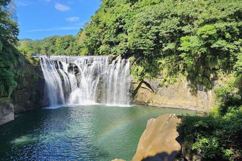 Shifen Waterfall