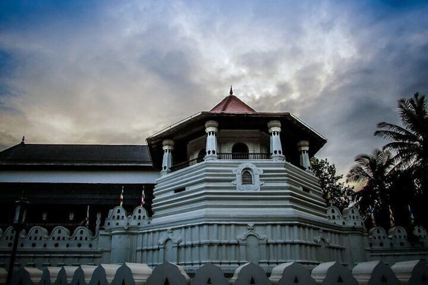 Temple of the Tooth Relic