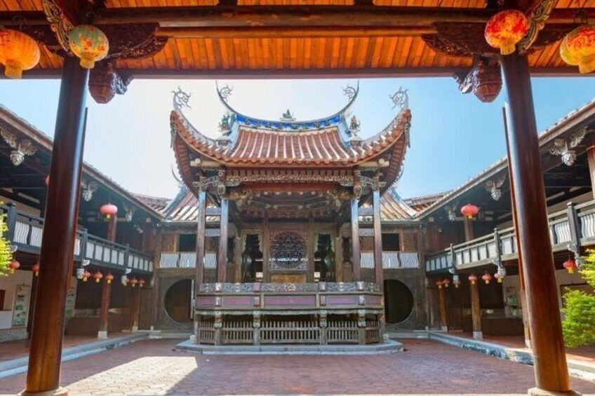 Enjoy a history lesson at Wufeng Lin Family House, the preserved mansion of one of Taiwan's most influential families
