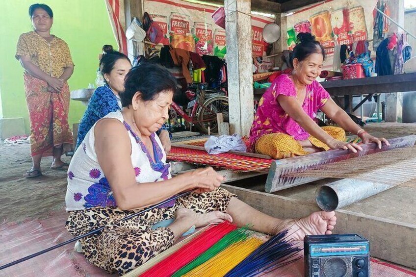 Traditional sedge mat weaving