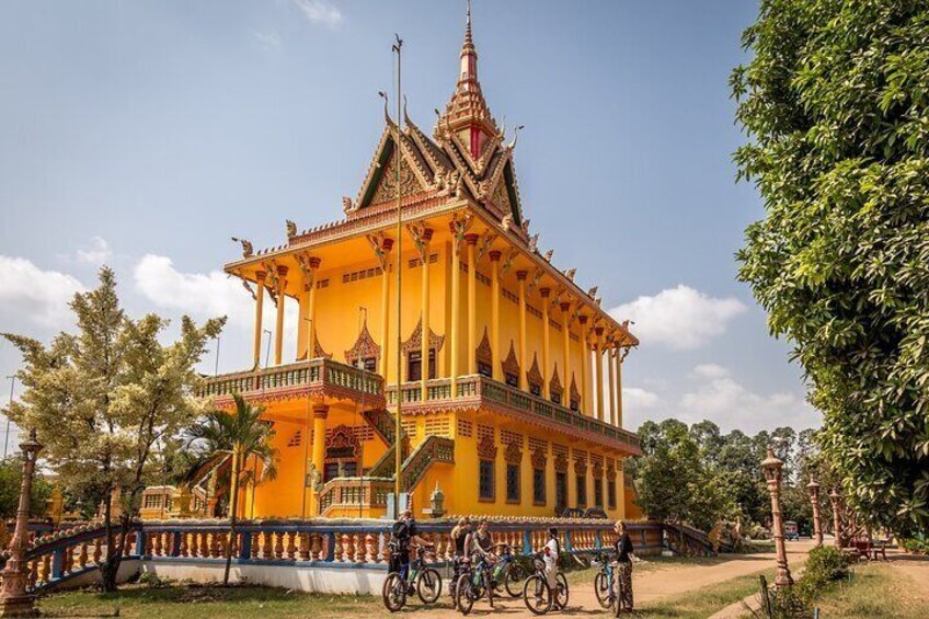 Islands of the Mekong Phnom Penh