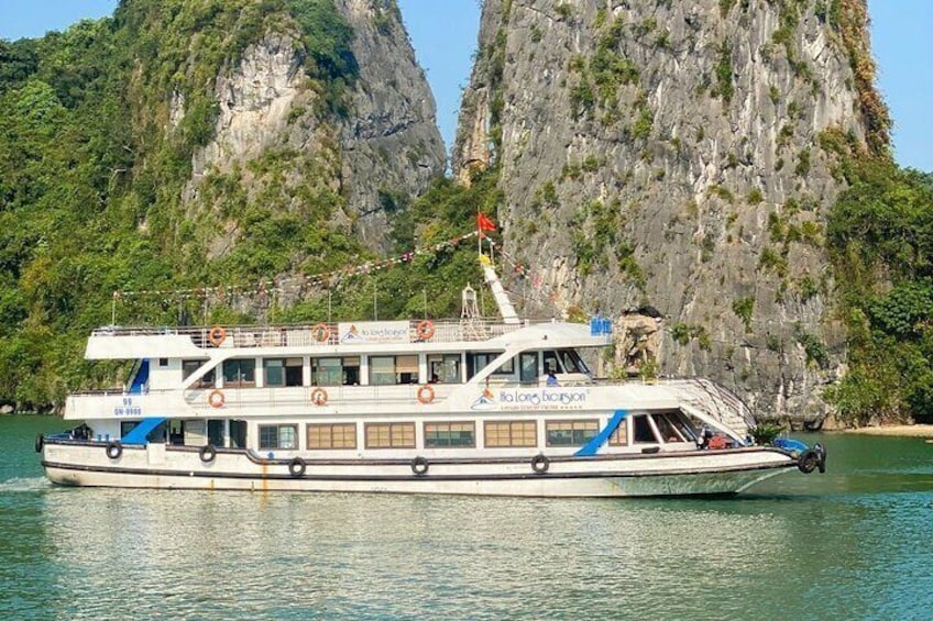 DELUXE Halong Cruise 1 Day Tour From Hanoi - Daily Operated 2023