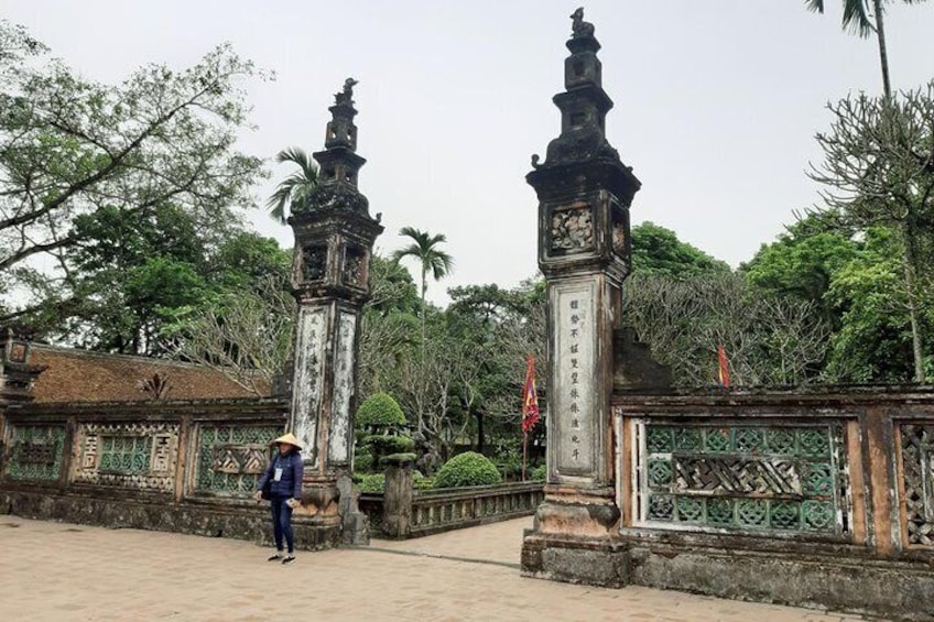 Hoa Lu