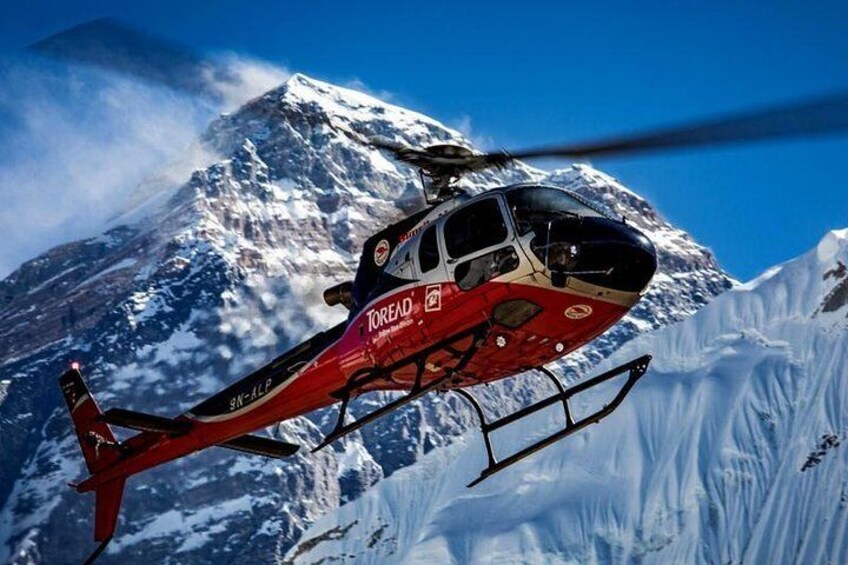 Everest Base Camp Helicopter Tour: Kala Patthar landing
