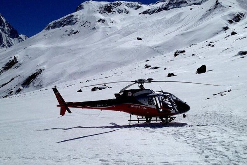 Everest Base Camp Helicopter Tour: Kala Patthar landing