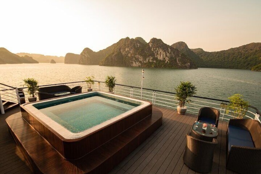 BEST SELLER- 3 Day/2 Night Cruise with All-Inclusive in Halong