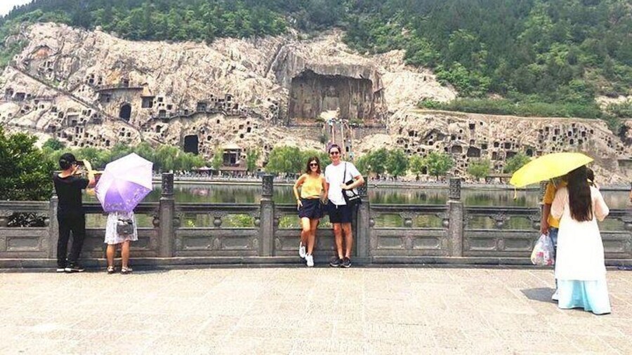 Form Xi'an To Luoyang Longmen Grottoes & Shaolin Temple Day Tour by Bullet Train