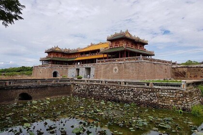 Hue City 私人旅遊與有知識的旅遊嚮導