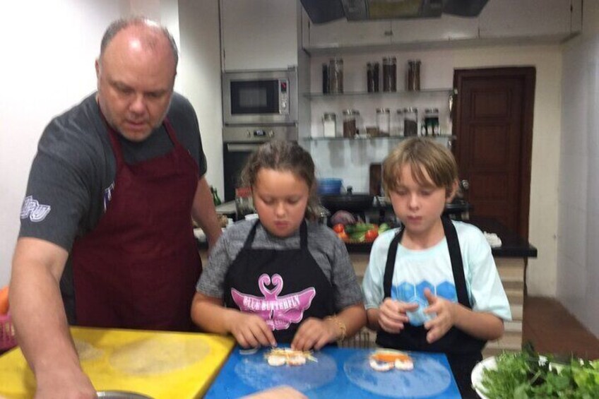 Hanoi Cooking Class and Market Tour with Chef Tien